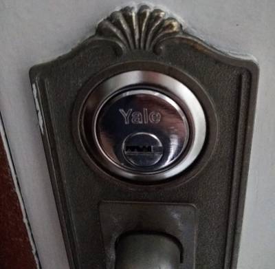 Cambio de cerraduras o chapas de seguridad